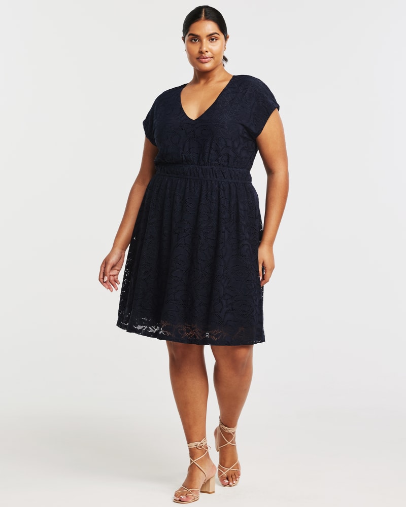 Front of a model wearing a size 22W Cindy Dress in Navy by Estelle. | dia_product_style_image_id:349821